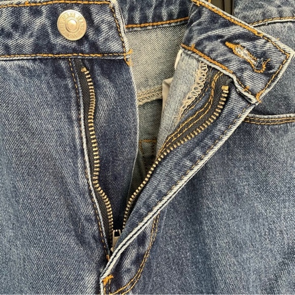 Shein Women’s Blue Denim Distressed Destroyed Ripped High Waist Jeans Large - Picture 3 of 10